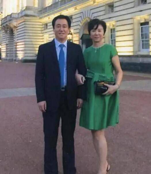 丝袜美臀视频网